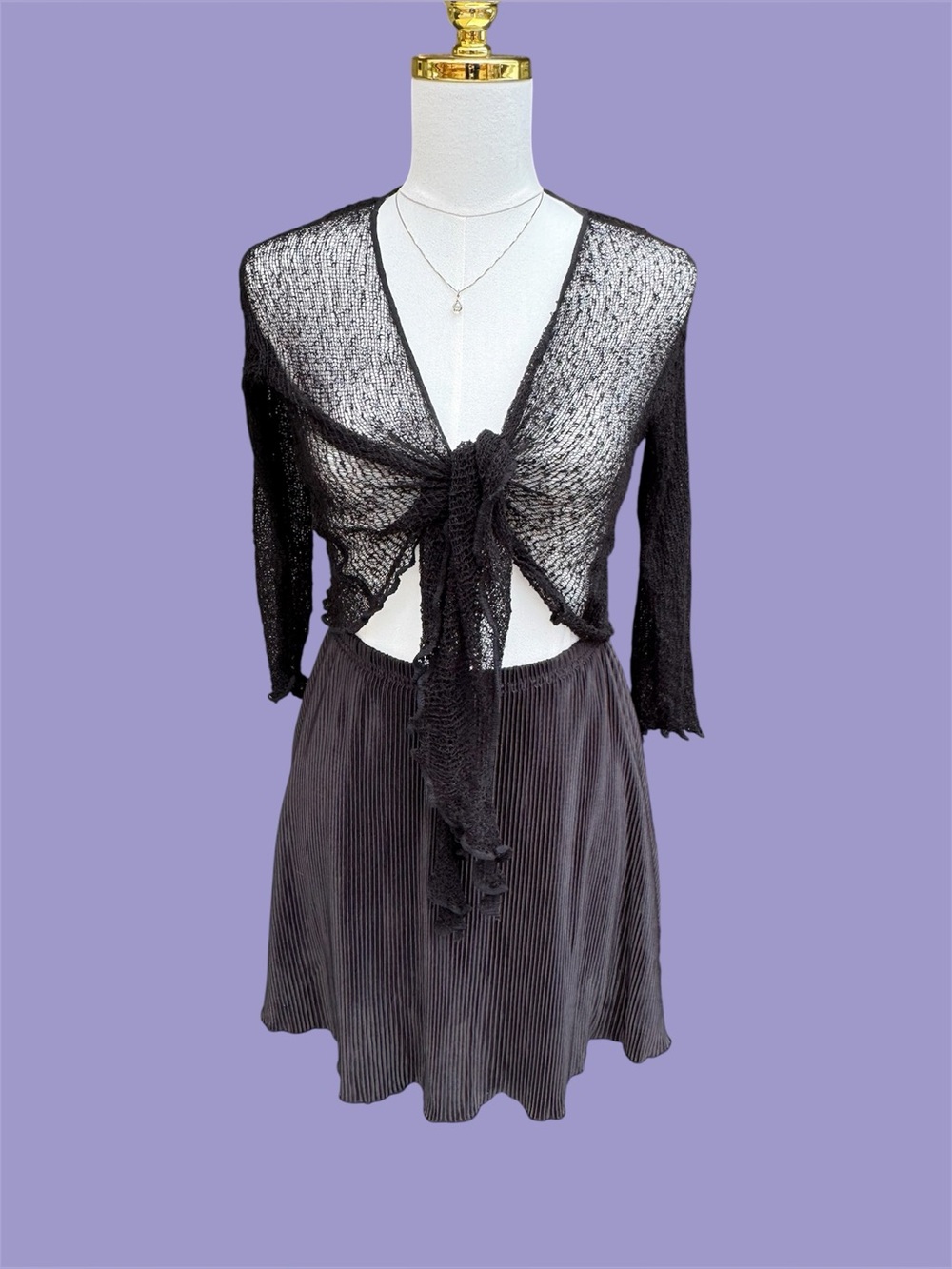 Black Flowy Flouncy Mini Skirt Large